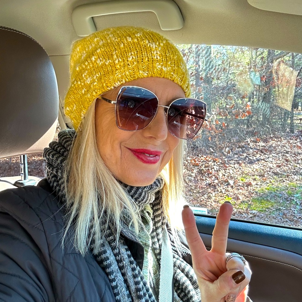 Meet your Posher, Diana